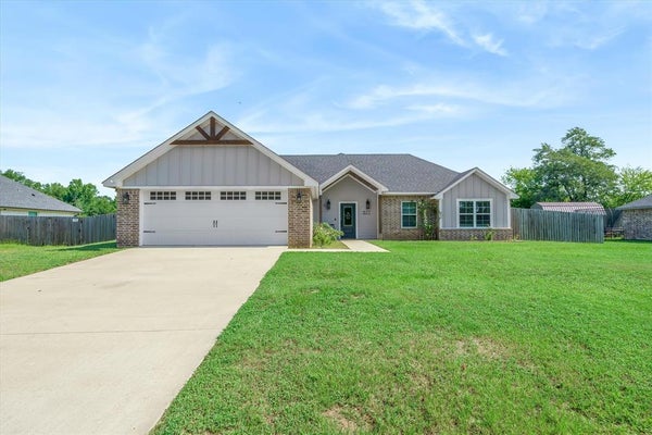 677 OKLAHOMA ST, VAN, TX 75790 - Image 6bc2fe2da1d73c7b678bbcfe7d01c1b6/4256258999