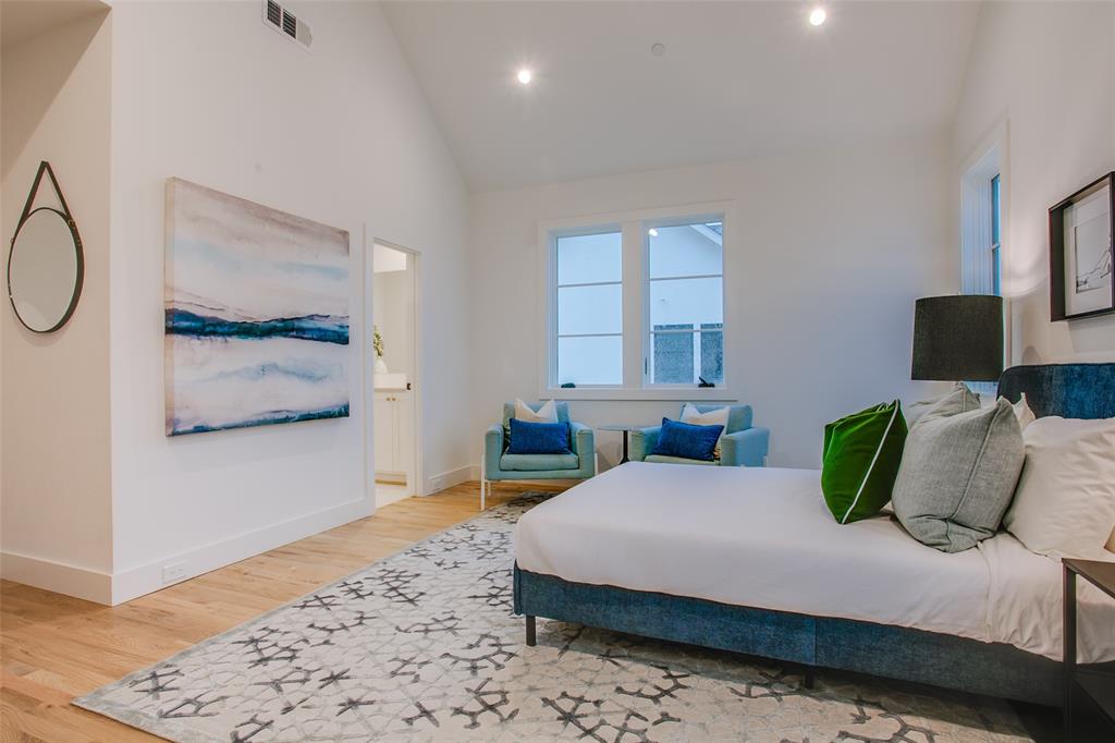 Lakeside - Residential