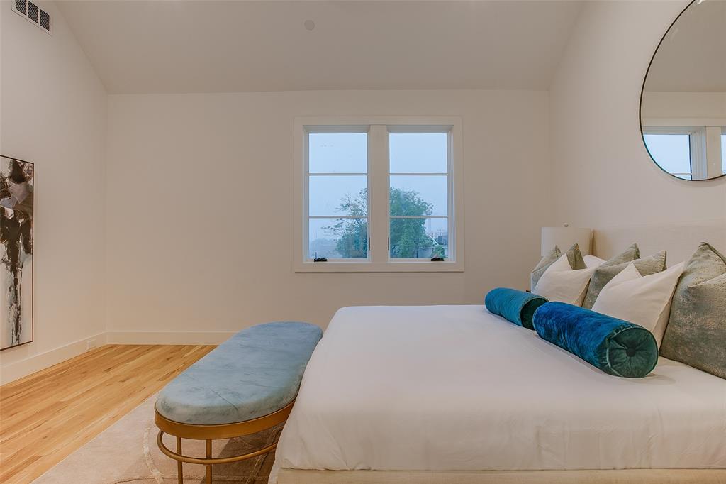 Lakeside - Residential