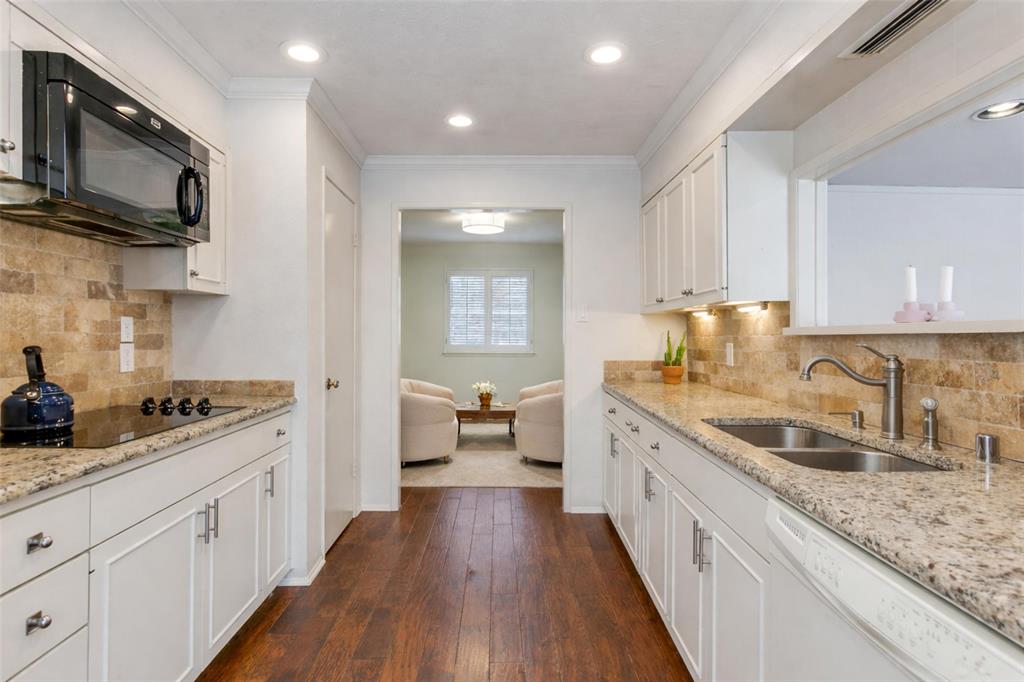 Meadow Park Inst 06 - Residential