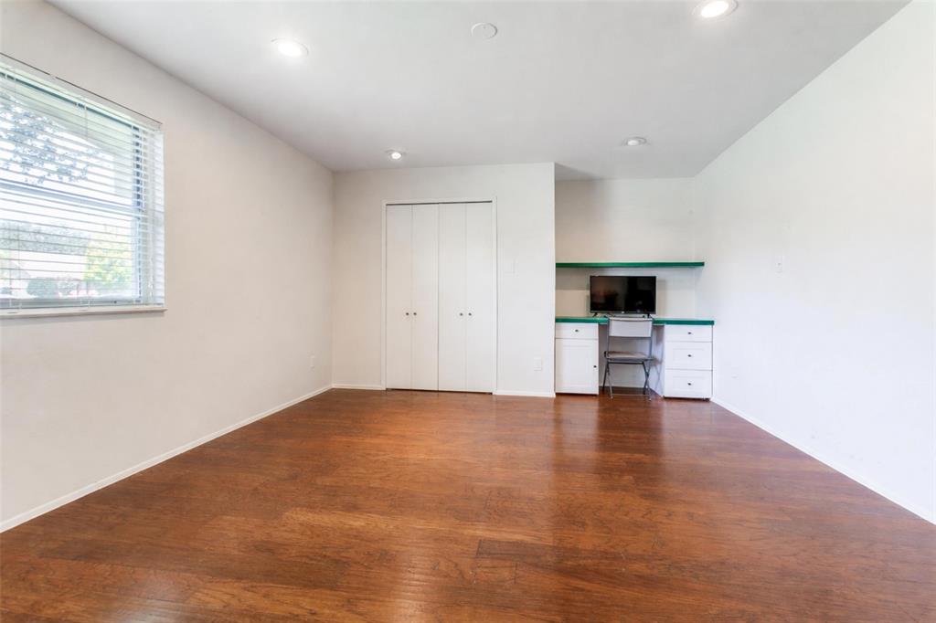 Meadow Park Inst 06 - Residential