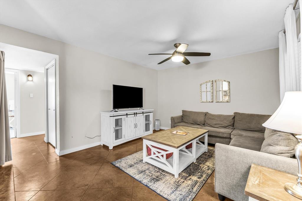 1214 Baylor Avenue 109