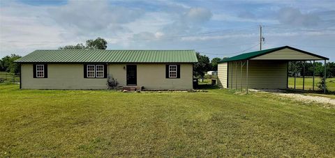 A home in Lone Oak