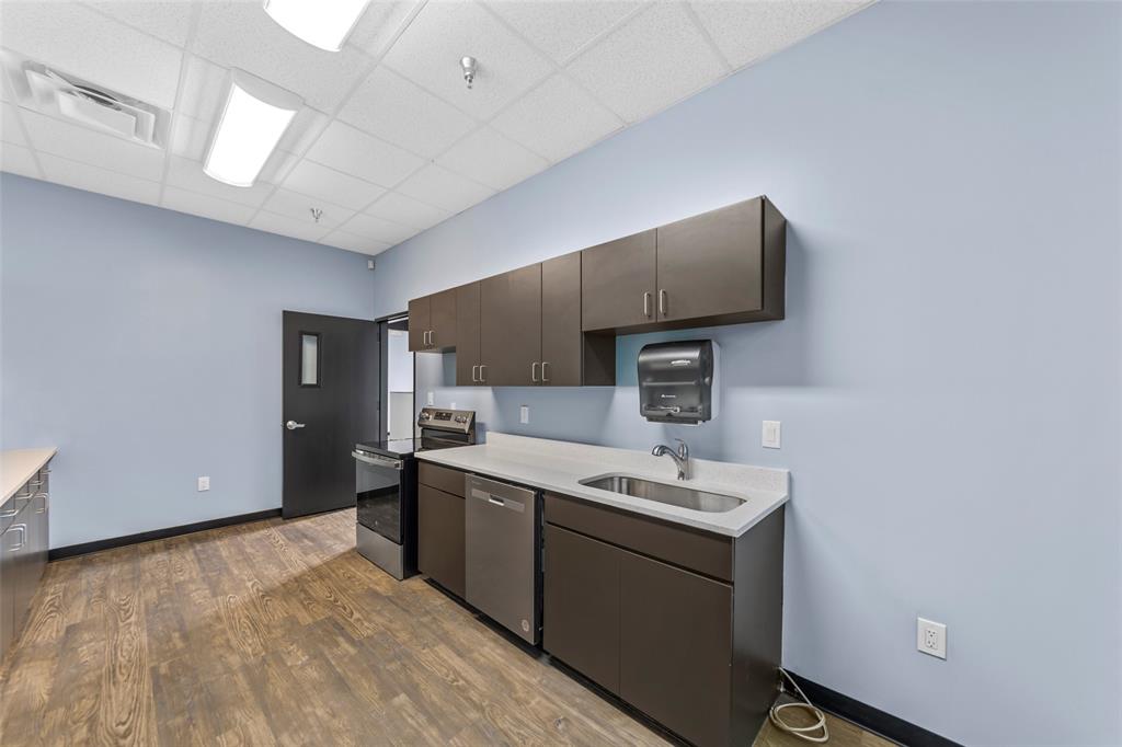 Valley Ranch Office Park - Commercial Sale