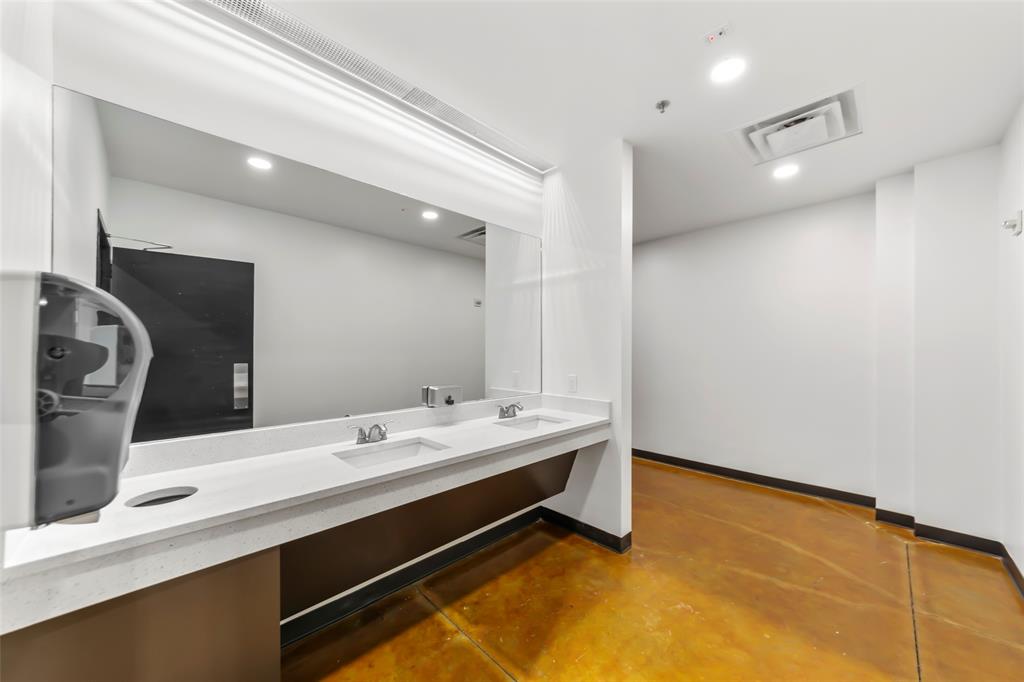 Valley Ranch Office Park - Commercial Sale