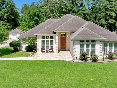 Photo of 262 Creekwood Drive, Huntington, TX 75949 (MLS # 21126704)