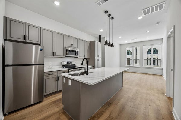 2010 COMMERCE ST # B202, DALLAS, TX 75201 - Image 6bd1092af66963ea653cecaa7cfa8bcc/1398510460