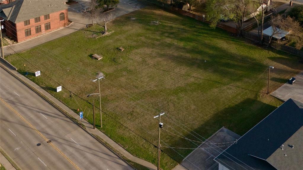 3208 W Park Row Drive