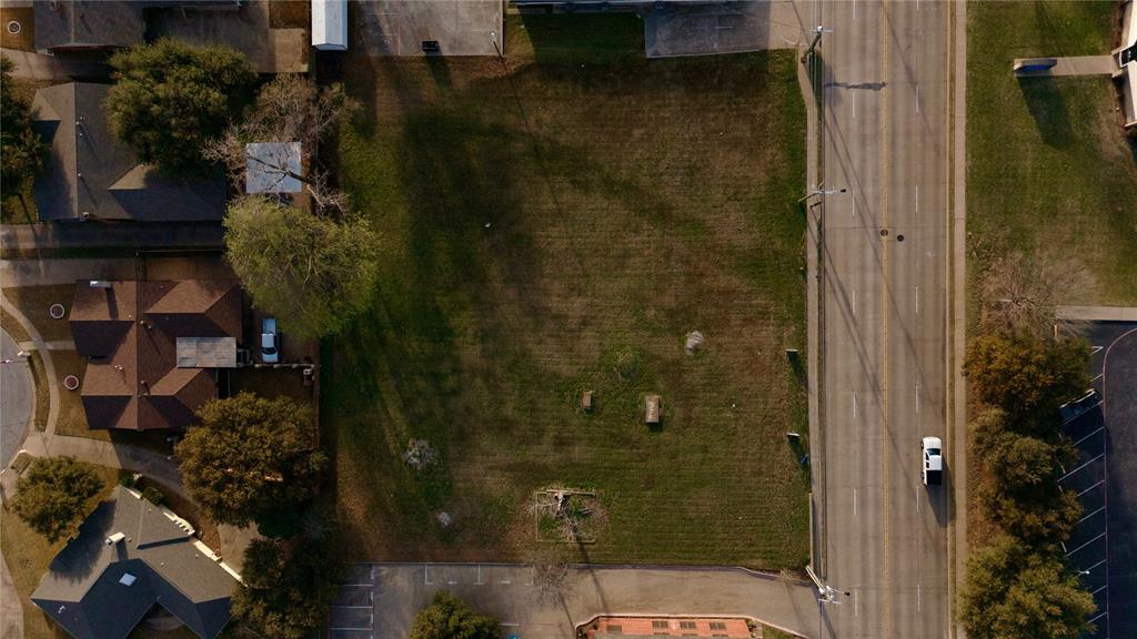 3208 W Park Row Drive