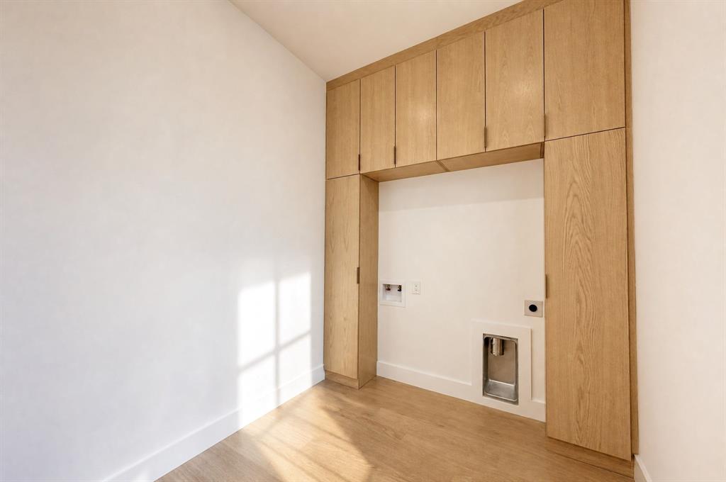 00000523105000000 - Residential
