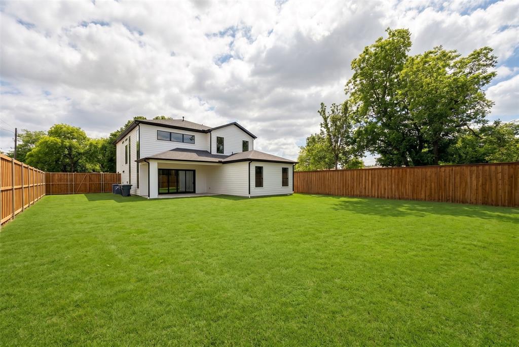 00000523105000000 - Residential