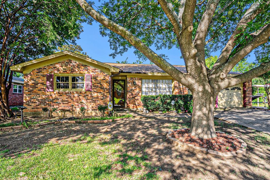 7332 Trimble Drive