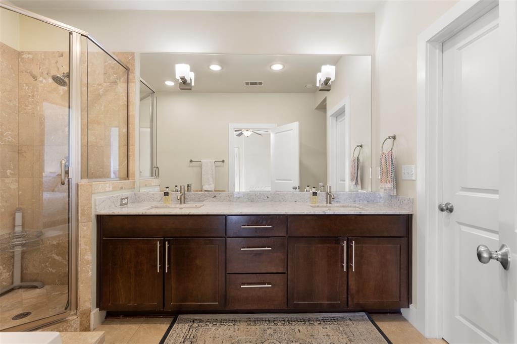 Ross Ave Condo - Residential Lease