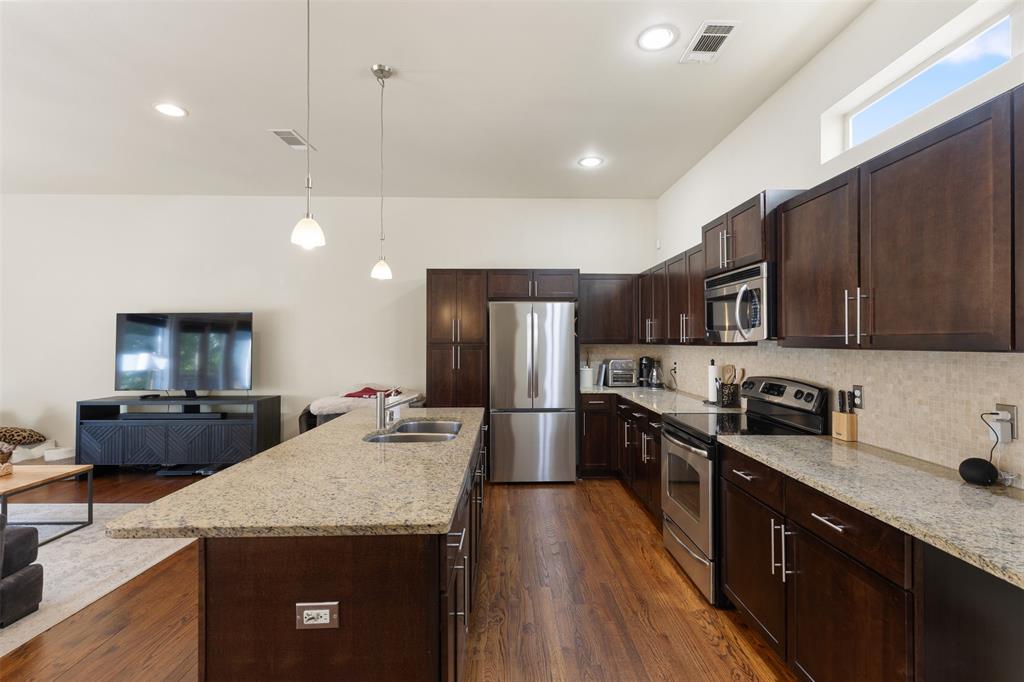 Ross Ave Condo - Residential Lease