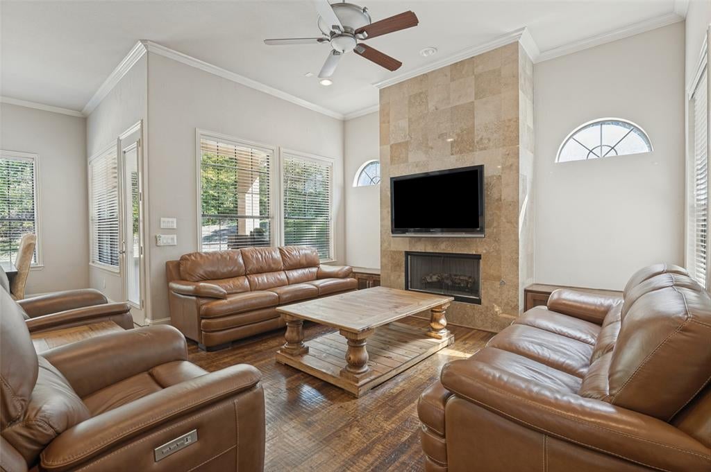 2418 Amberleaf Court