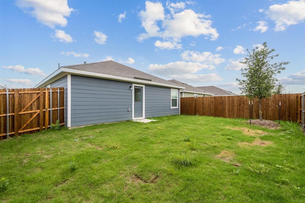 PRESERVE AT HONEY CREEK - Residential Lease