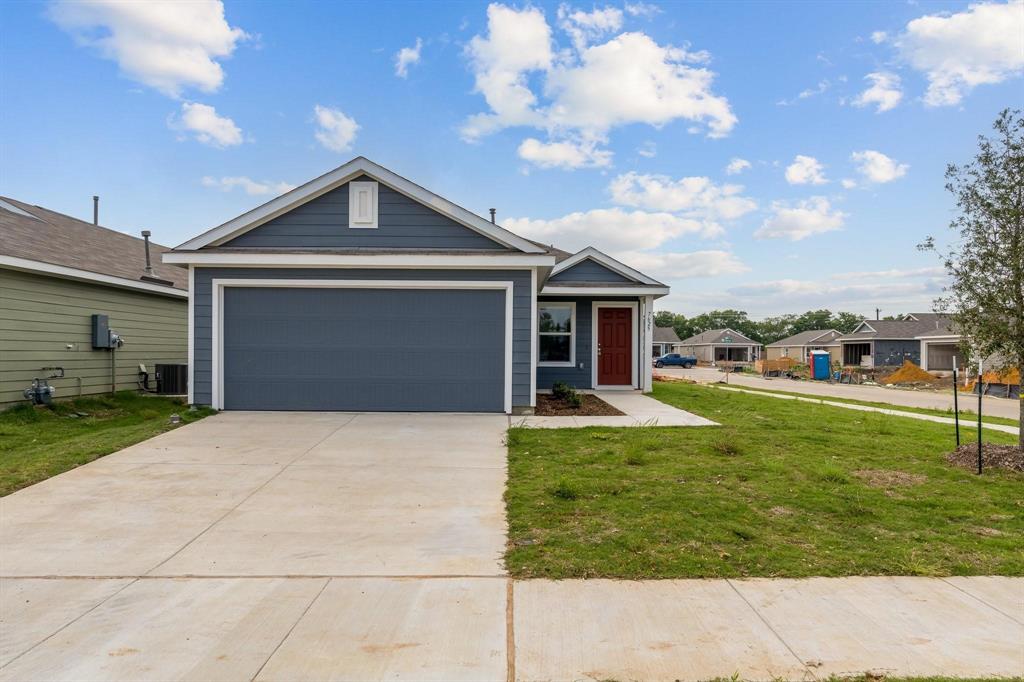 PRESERVE AT HONEY CREEK - Residential Lease