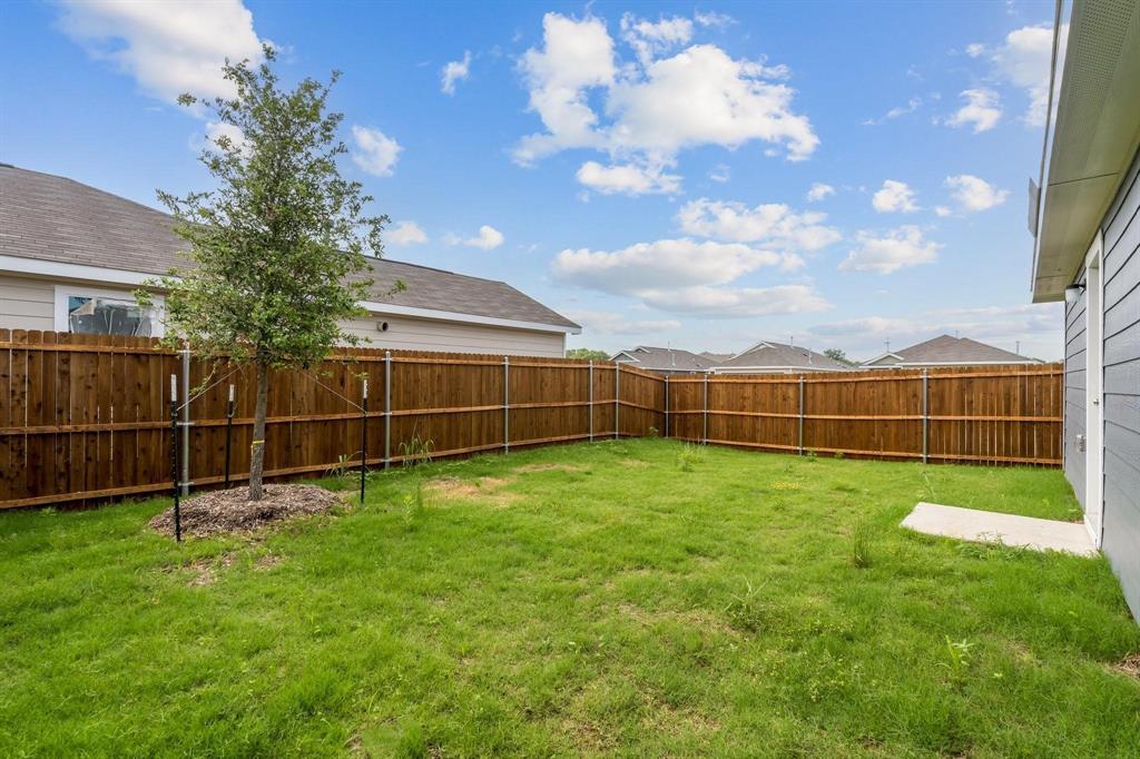 PRESERVE AT HONEY CREEK - Residential Lease