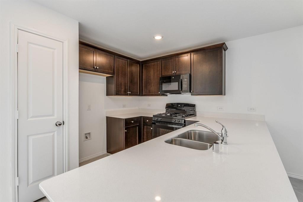 PRESERVE AT HONEY CREEK - Residential Lease