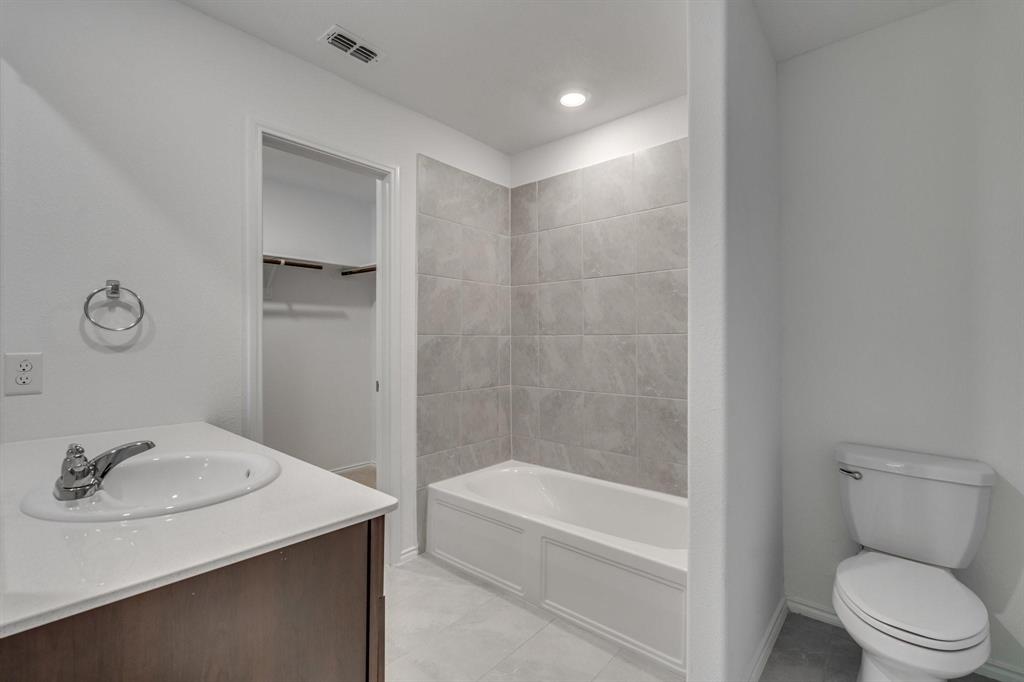 PRESERVE AT HONEY CREEK - Residential Lease