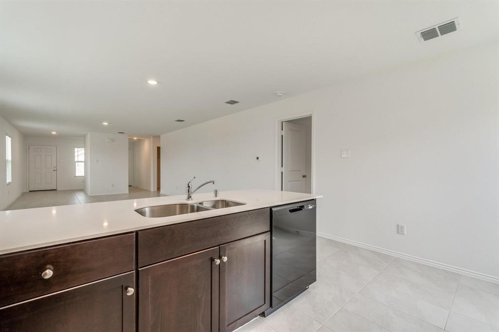 PRESERVE AT HONEY CREEK - Residential Lease