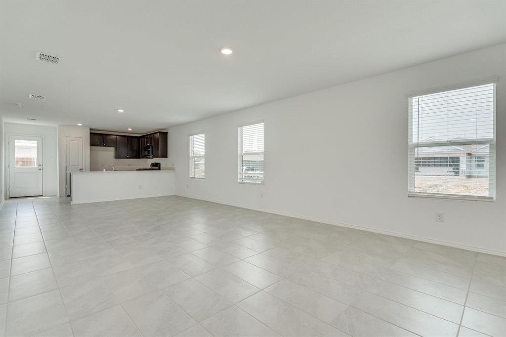 PRESERVE AT HONEY CREEK - Residential Lease