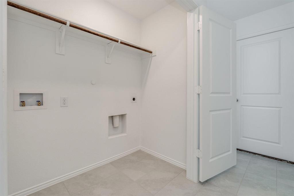 PRESERVE AT HONEY CREEK - Residential Lease