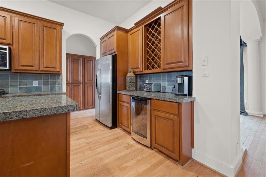 Versailles Condo - Residential Lease