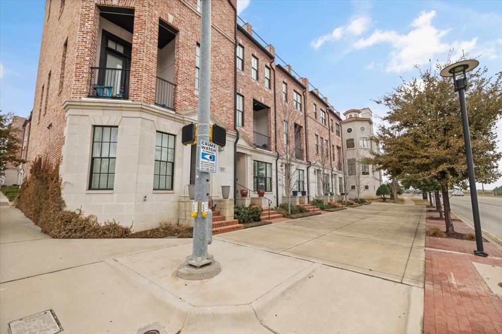 Versailles Condo - Residential Lease