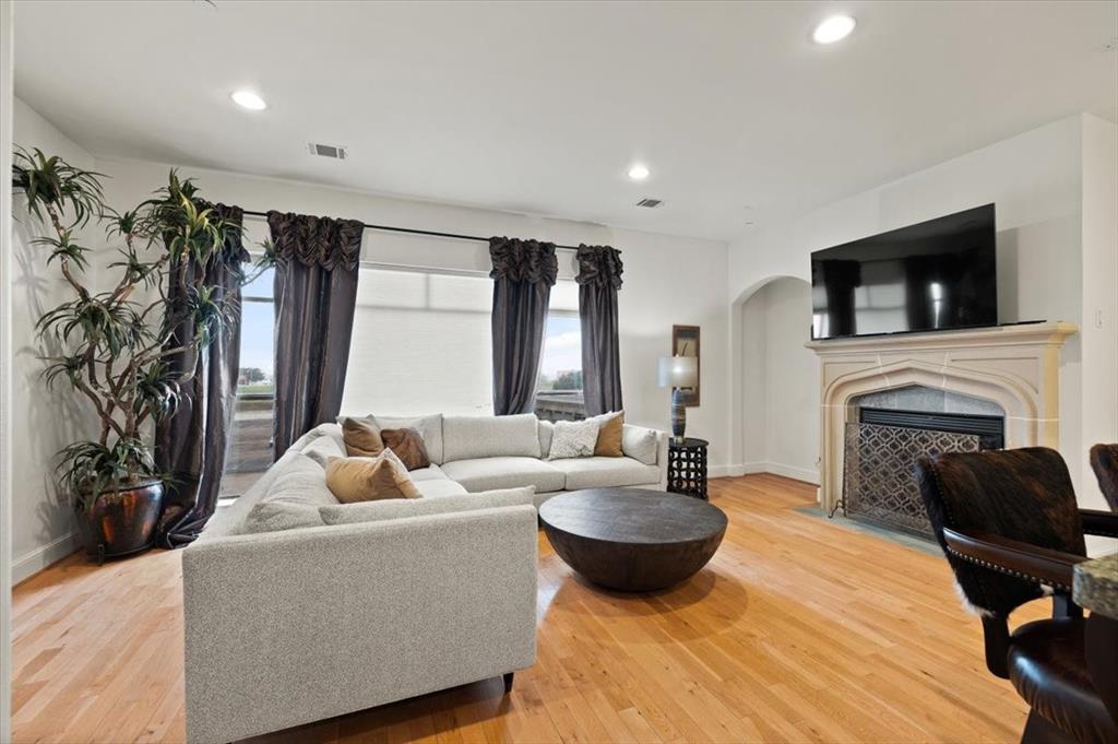 Versailles Condo - Residential Lease