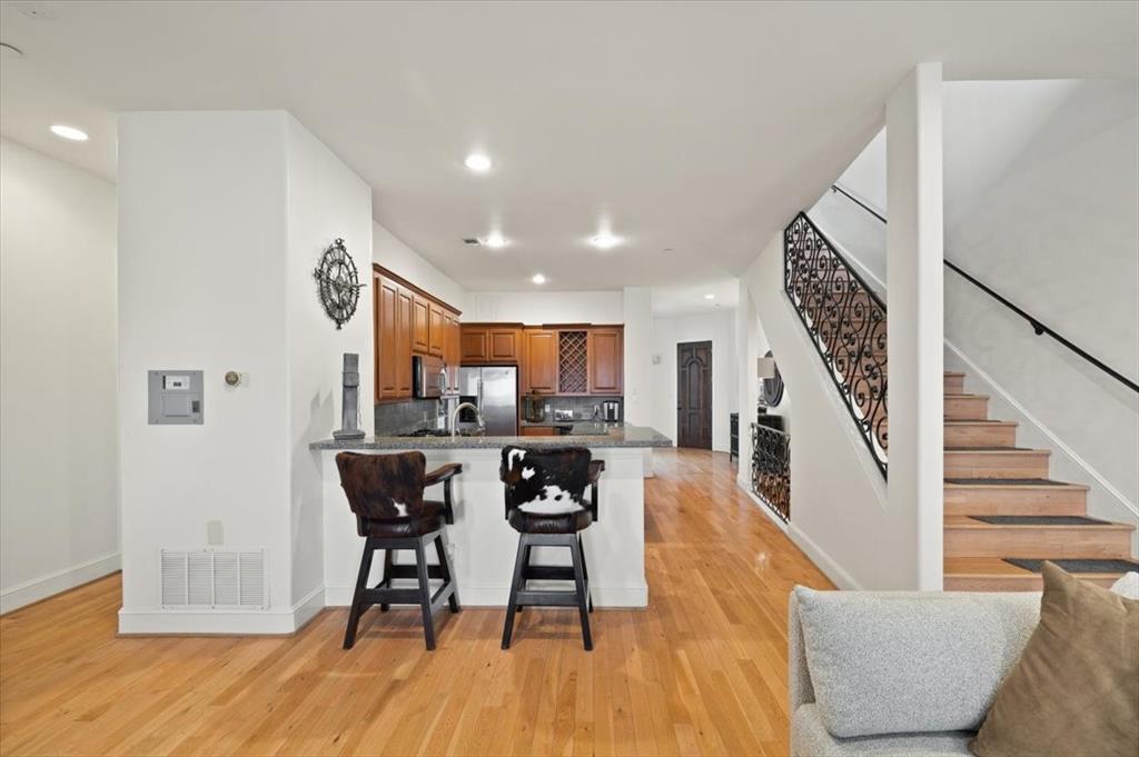 Versailles Condo - Residential Lease