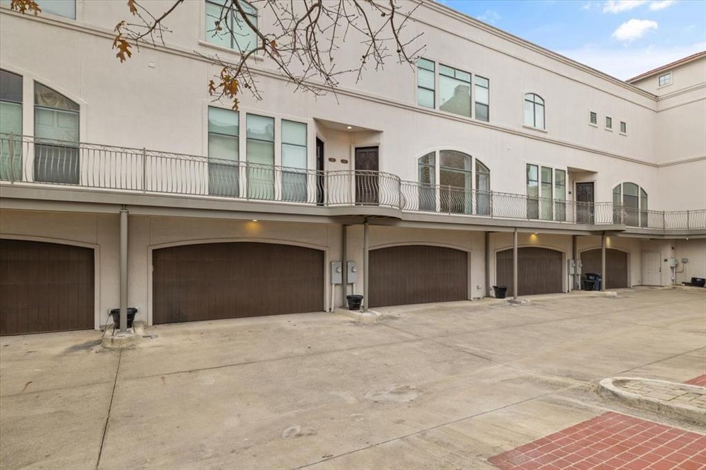 Versailles Condo - Residential Lease