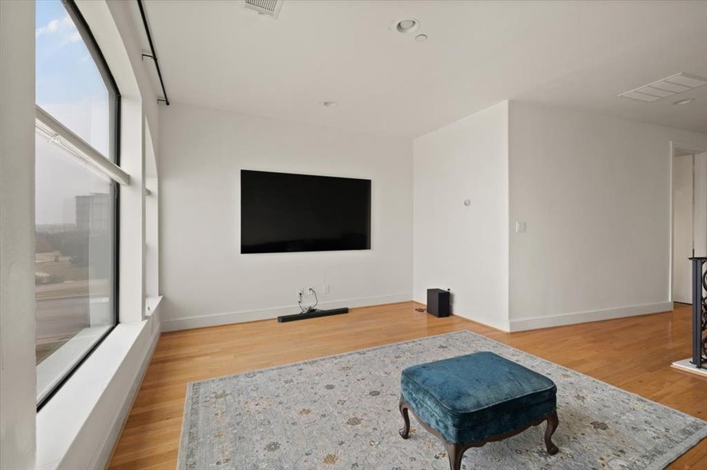 Versailles Condo - Residential Lease