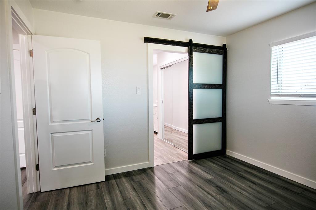 Life Scape Condos Bldg F - Residential