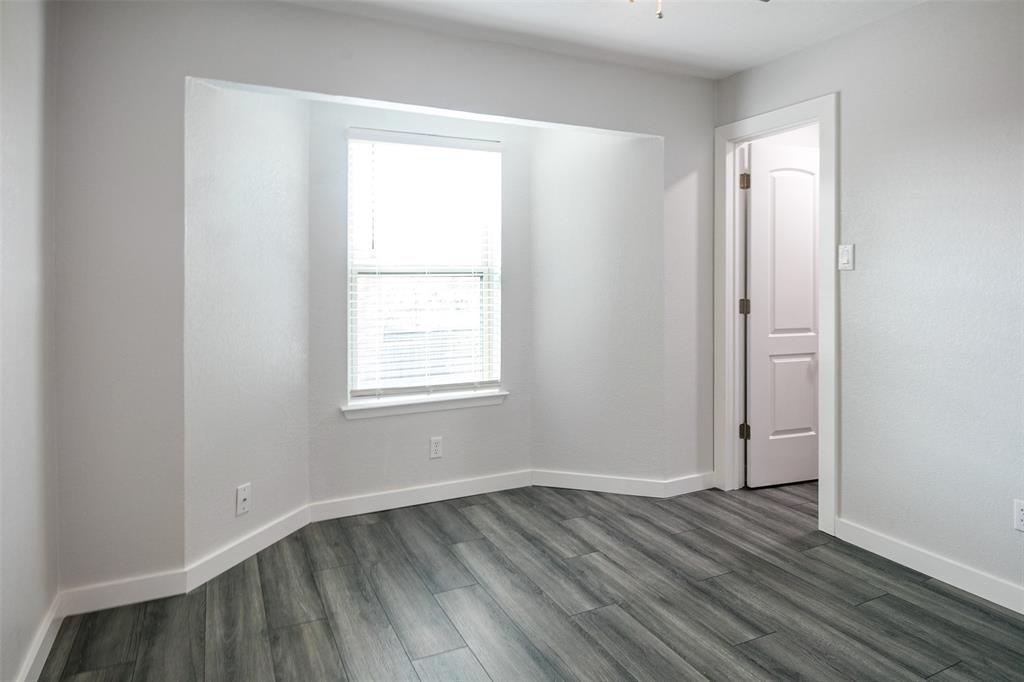 Life Scape Condos Bldg F - Residential