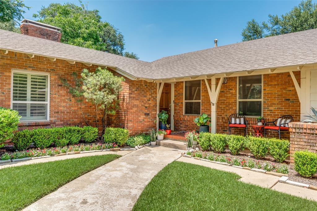 923 Leatrice Drive