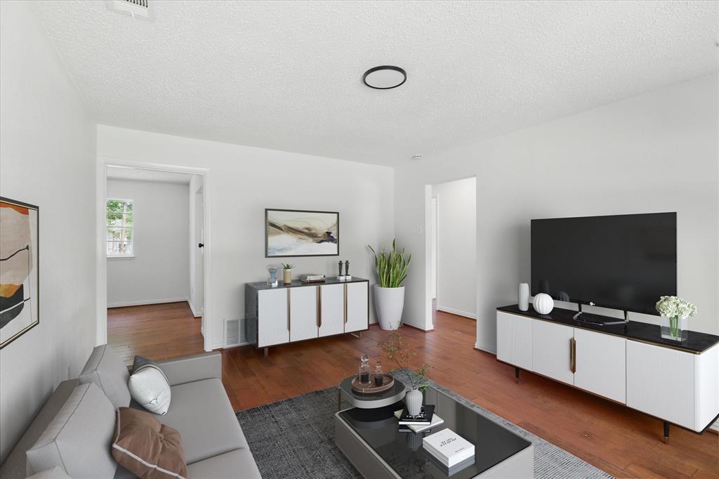 3622 Emerald Drive