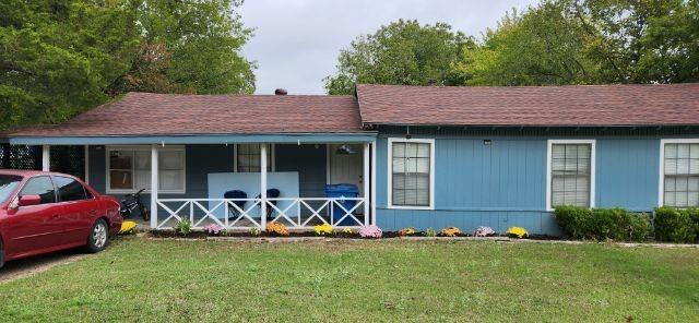 108 E Maple Street