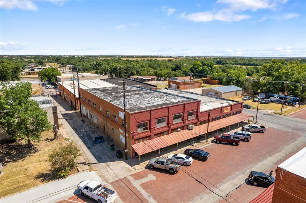 Original Town Coleman - Commercial Sale