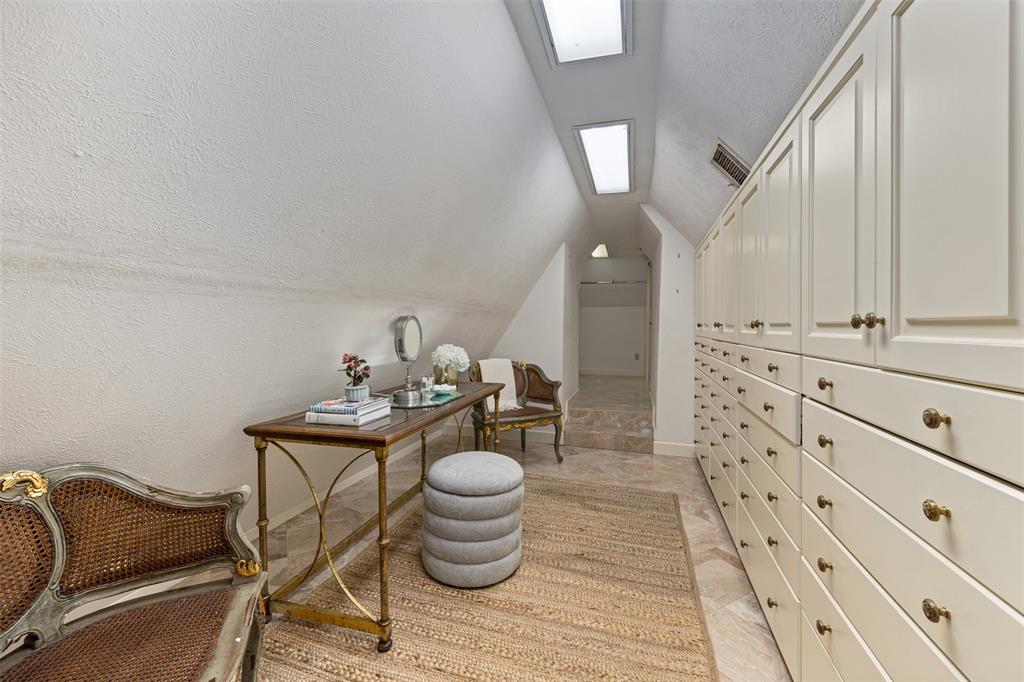 Bellaire Estates - Residential