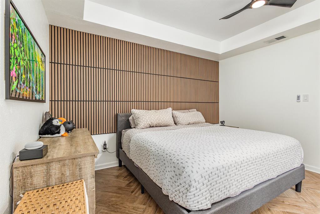 Boardwalk On The Pkwy Condos - Residential