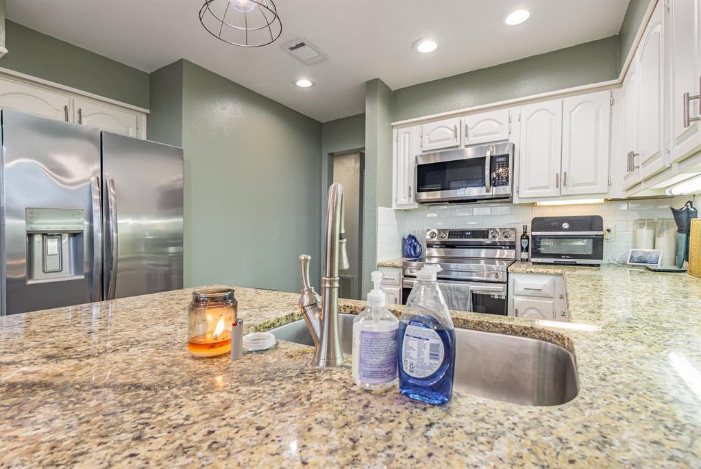 Boardwalk On The Pkwy Condos - Residential