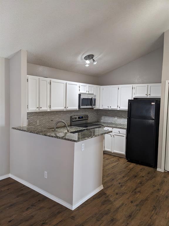 SABLE RIDGE CONDOS PH I-VI - Residential Lease