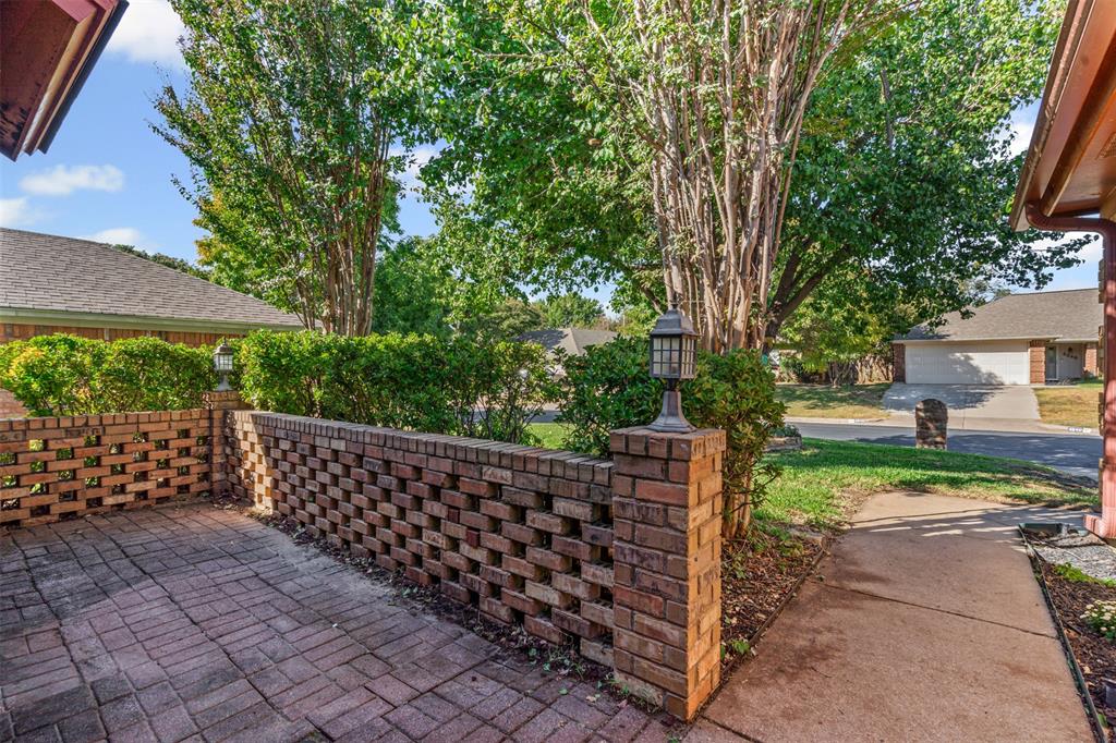 4841 Barberry Drive
