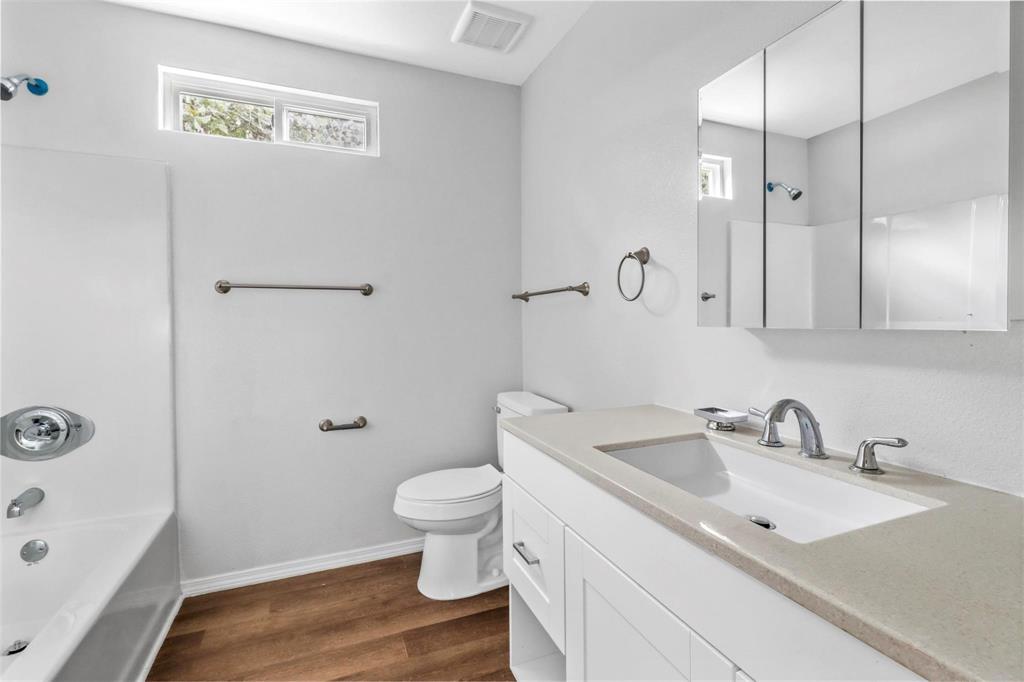 Cherokee Shores Sec C - Residential Lease