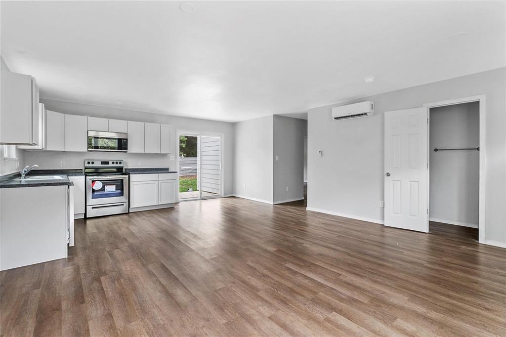 Cherokee Shores Sec C - Residential Lease