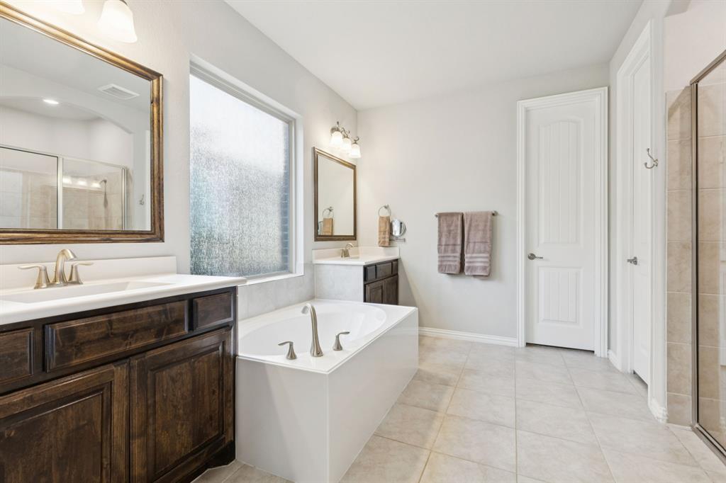 Enclave Bear Creek - Residential