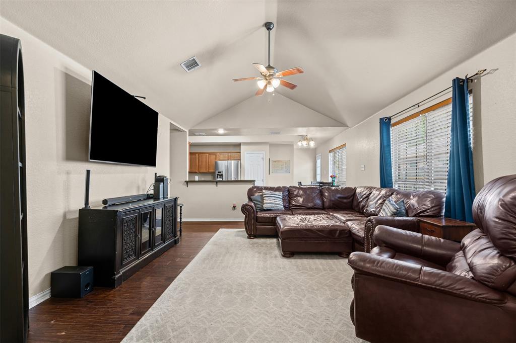 409 Grayson Court