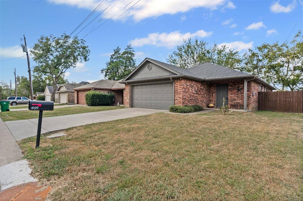 409 Grayson Court