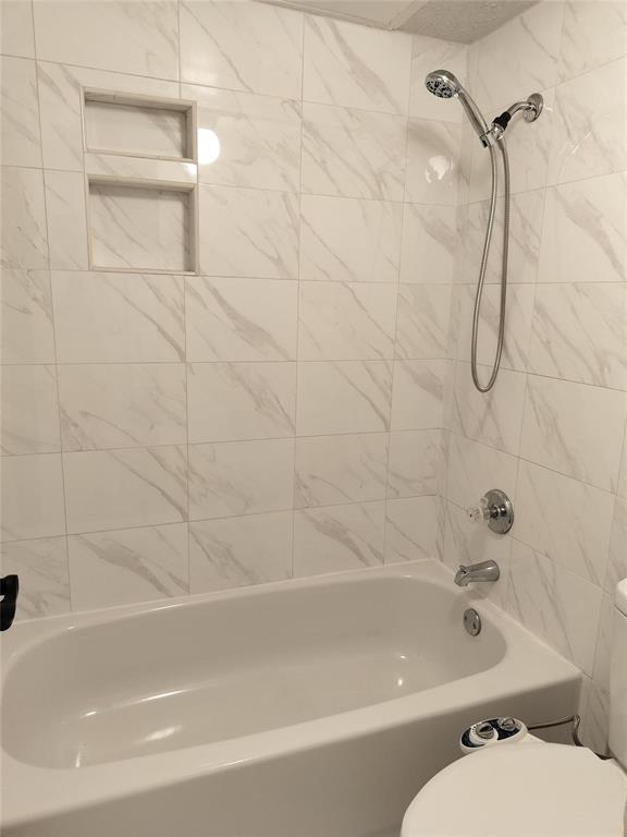 Preston Oaks Crossing Condos 01 & 02 - Residential